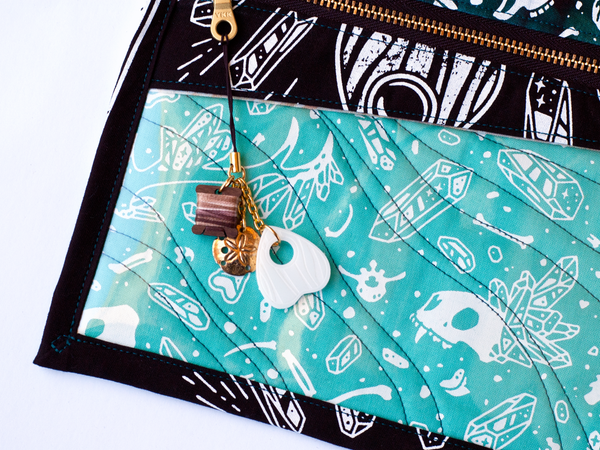 Ocean Stitchcraft Project Bag with Zipper Pull Charms